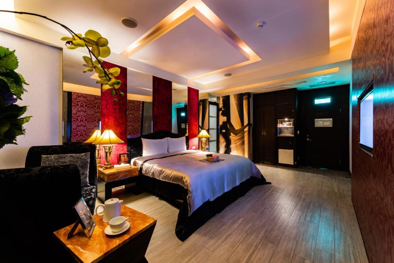 Liti Motel Тайчжун Екстер'єр фото