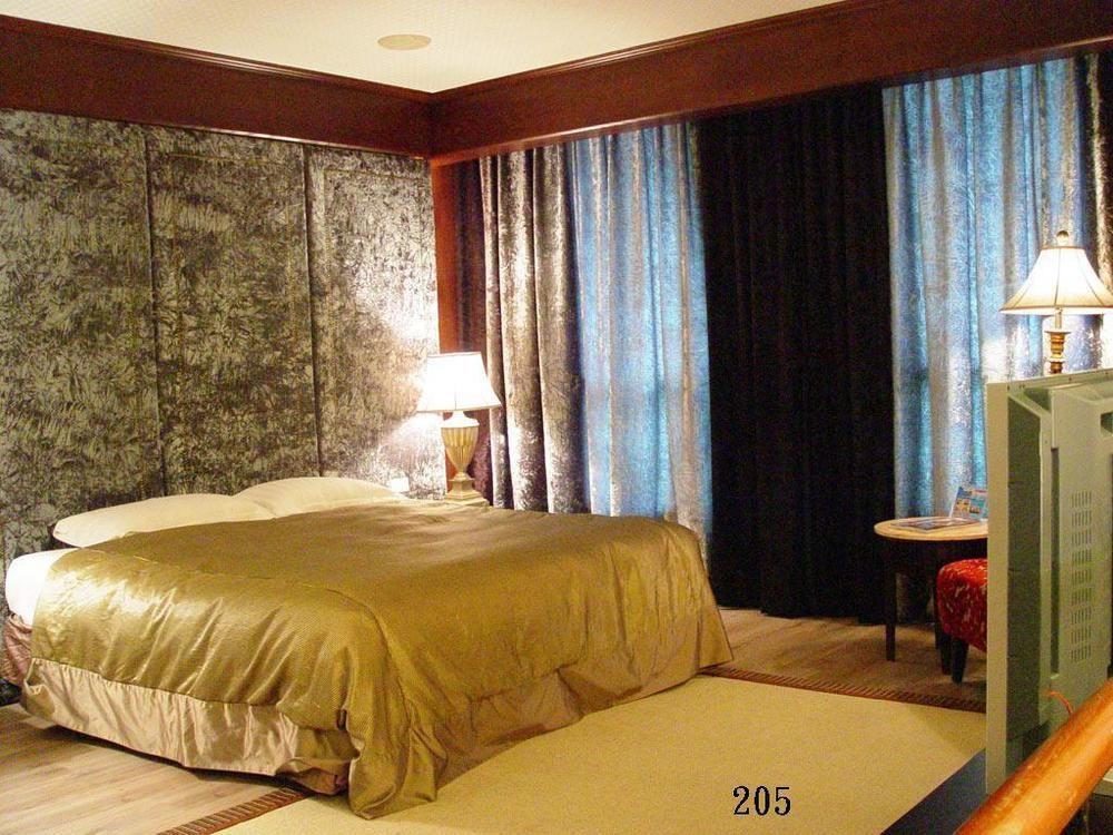 Liti Motel Тайчжун Екстер'єр фото