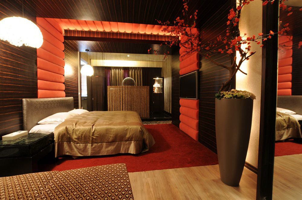 Liti Motel Тайчжун Екстер'єр фото